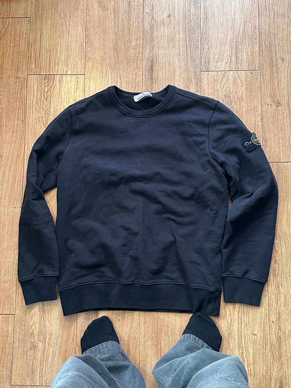 스톤아일랜드 블랙 맨투맨 L 정품 상품이미지1