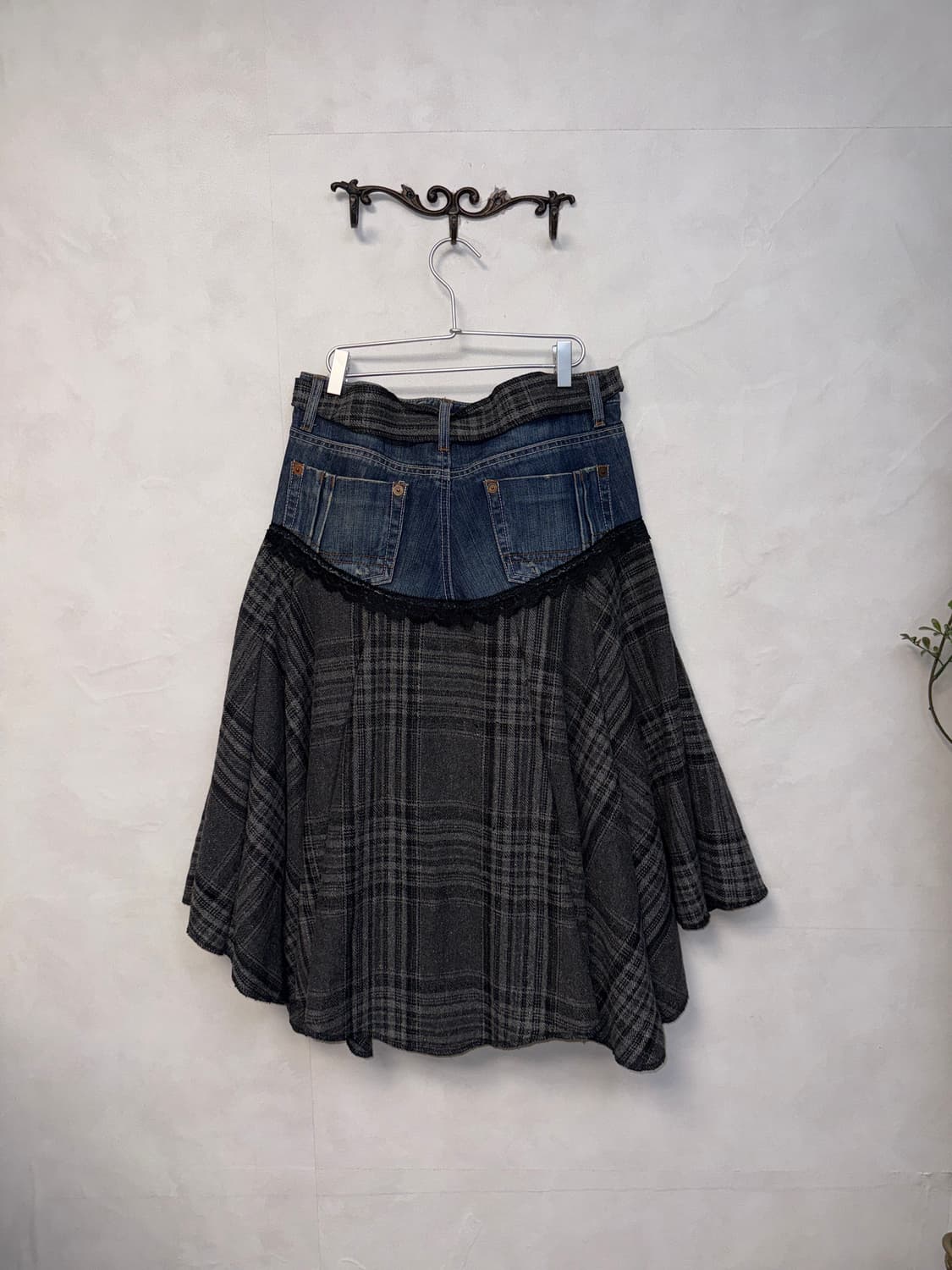 Charcoal check denim lace layered skirt 상품이미지3