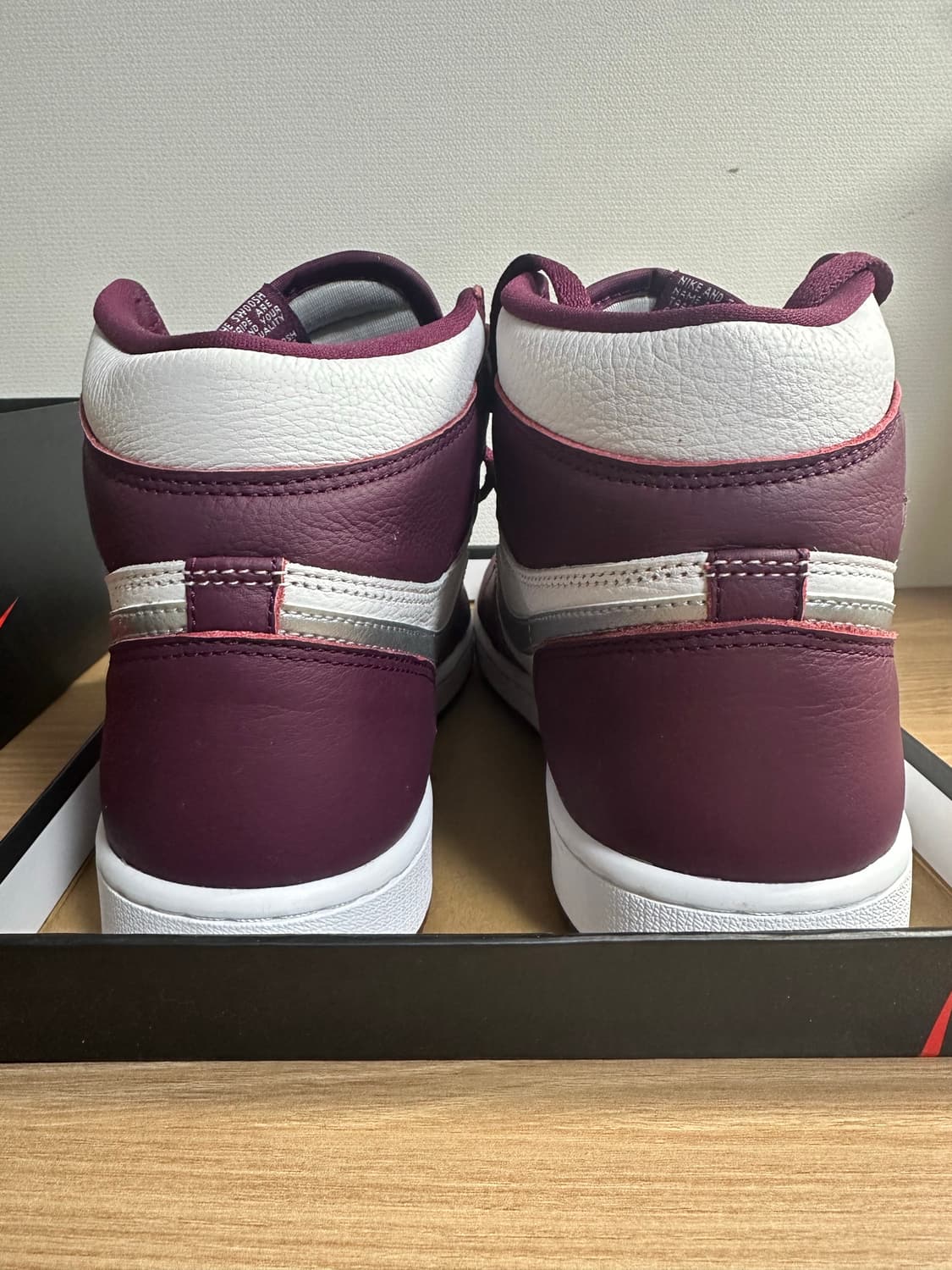 조던 1 레트로 하이 OG 보르도 상품이미지3