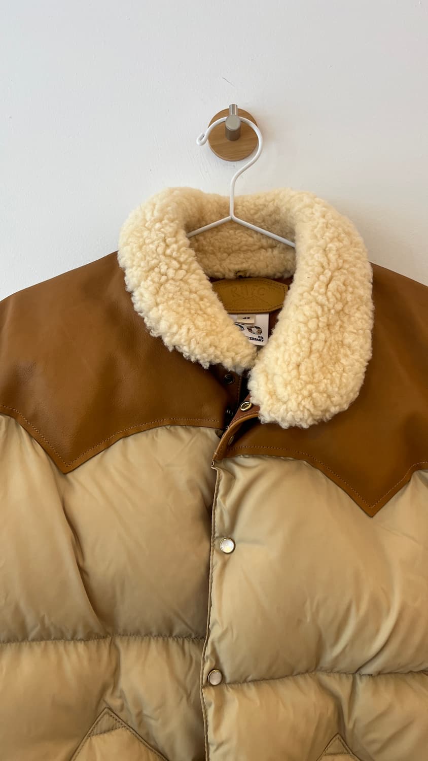 Rocky Mountain Featherbed 패딩 42 사이즈팝니다 상품이미지2