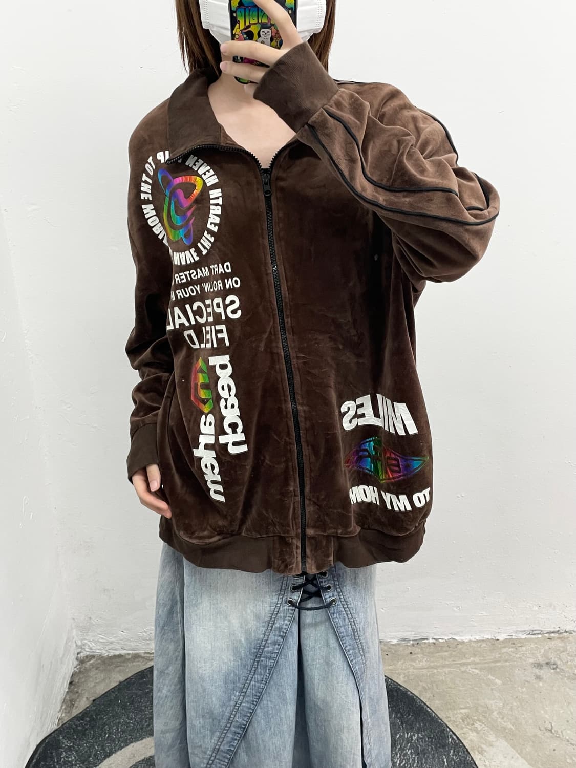 y2k 레터링 벨로아 루즈 집업 상품이미지5