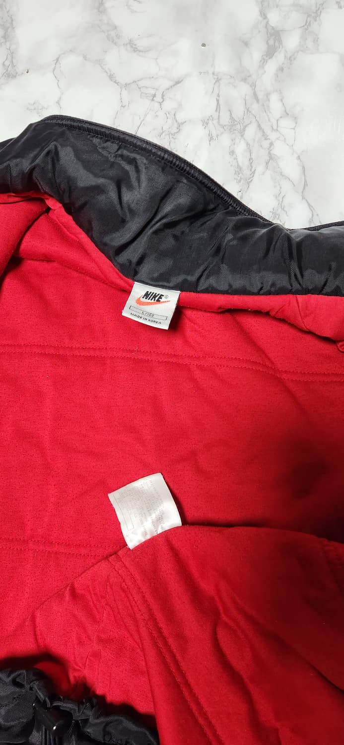 나이키 사이드라인 검흰 빅로고 올드스쿨 점퍼 자켓
 상품이미지7