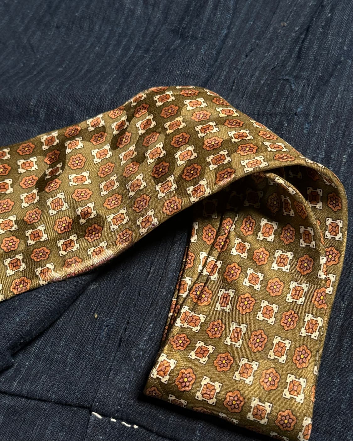 Aquascutum 플라워 패턴 실크 타이 상품이미지4