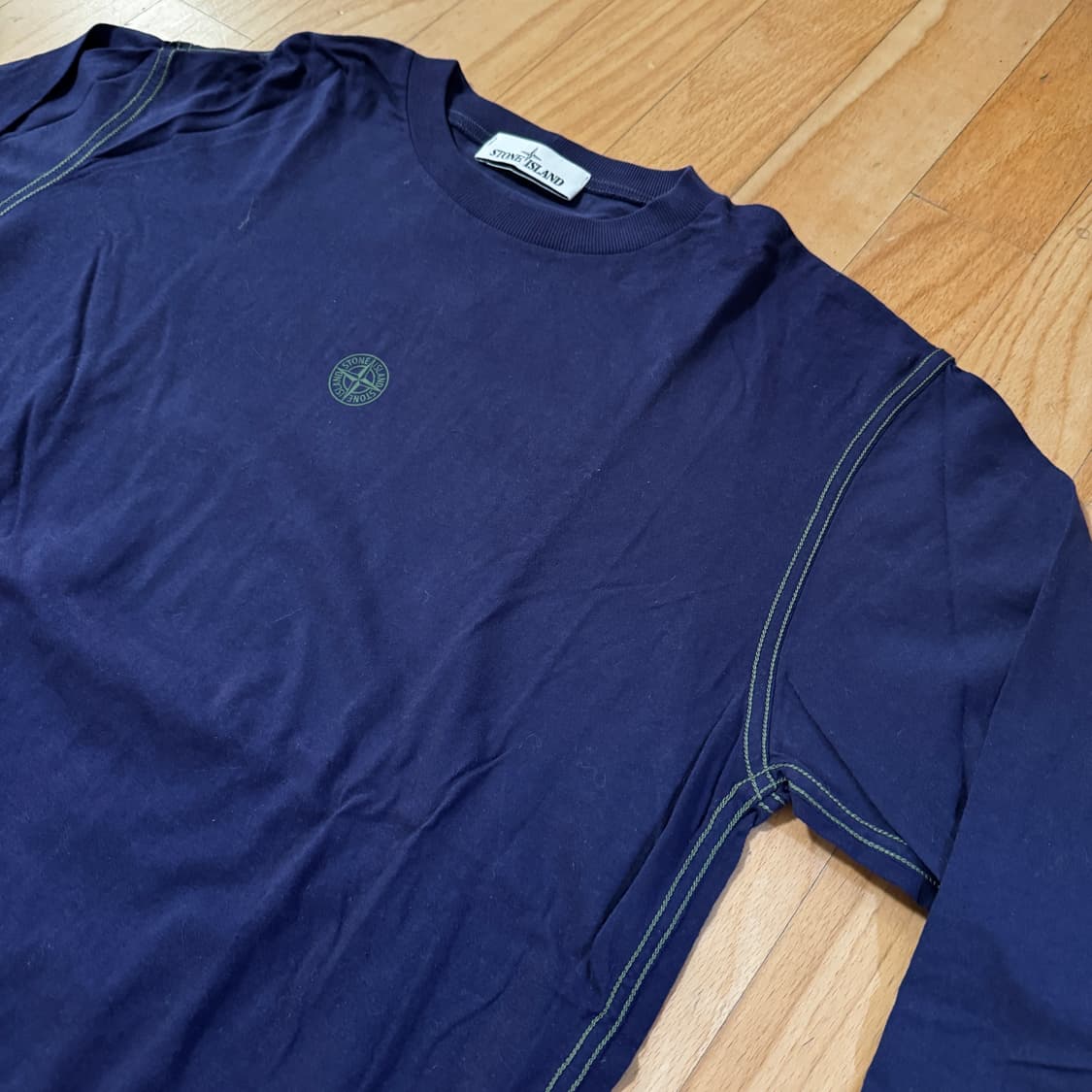 스톤아일랜드 롱슬리브 퍼플 L 신품 상품이미지2