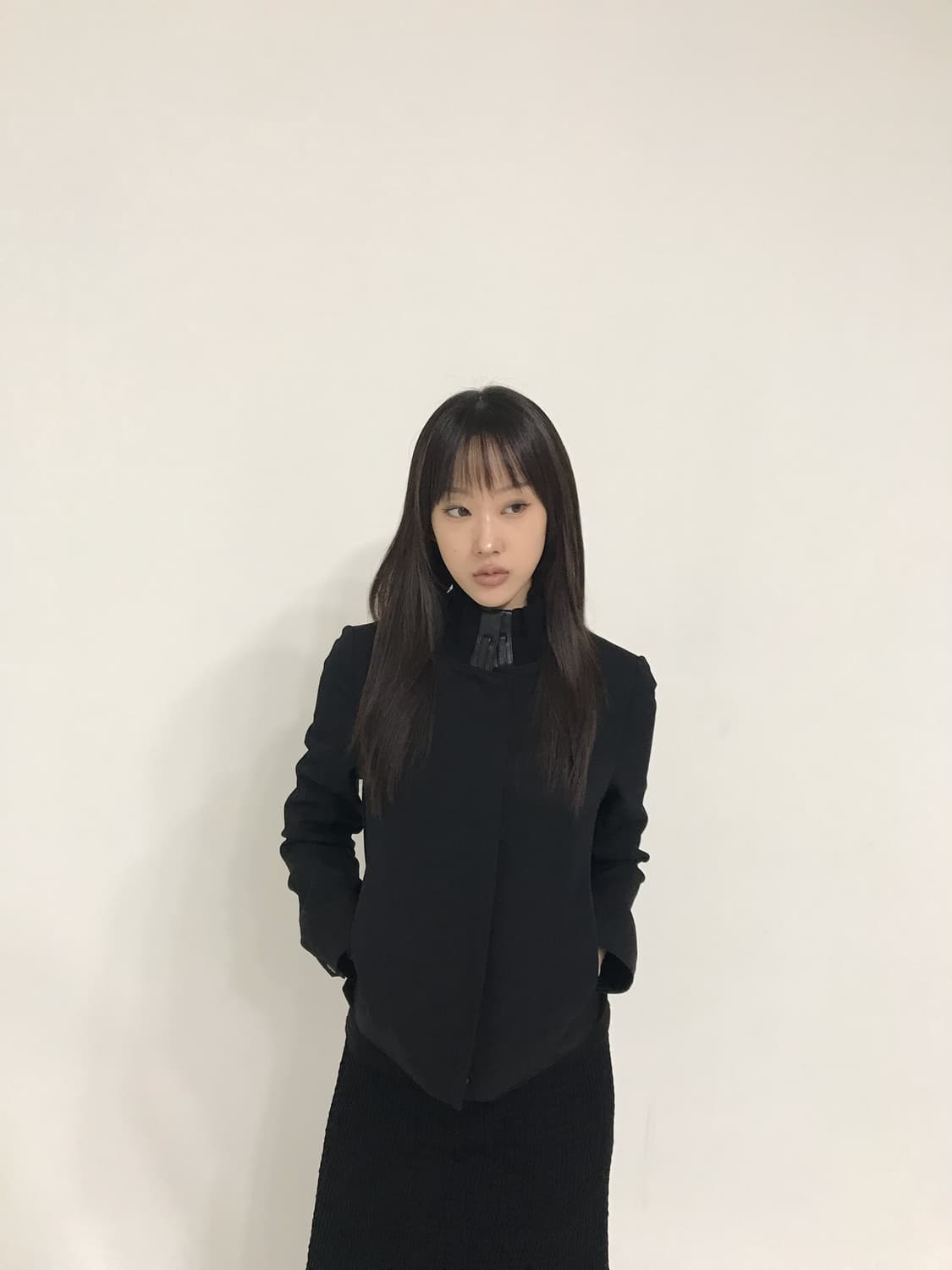 블랙 심플 하이넥 자켓 상품이미지1