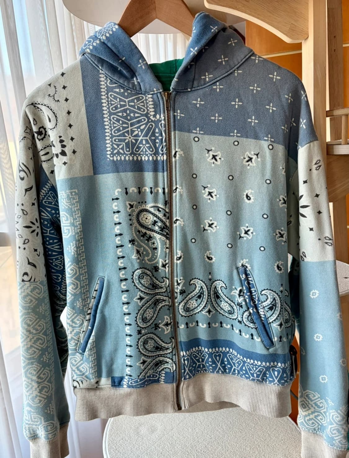 캐피탈 반다나 후드 집업 상품이미지1