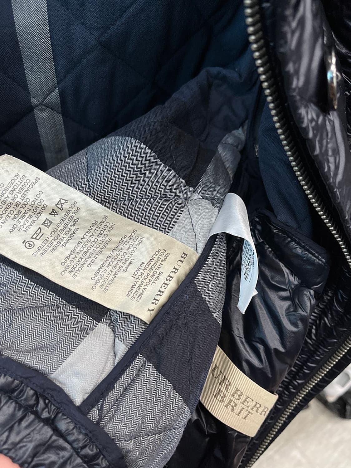 여) 버버리 숏 후드 퀼팅자켓  상품이미지5