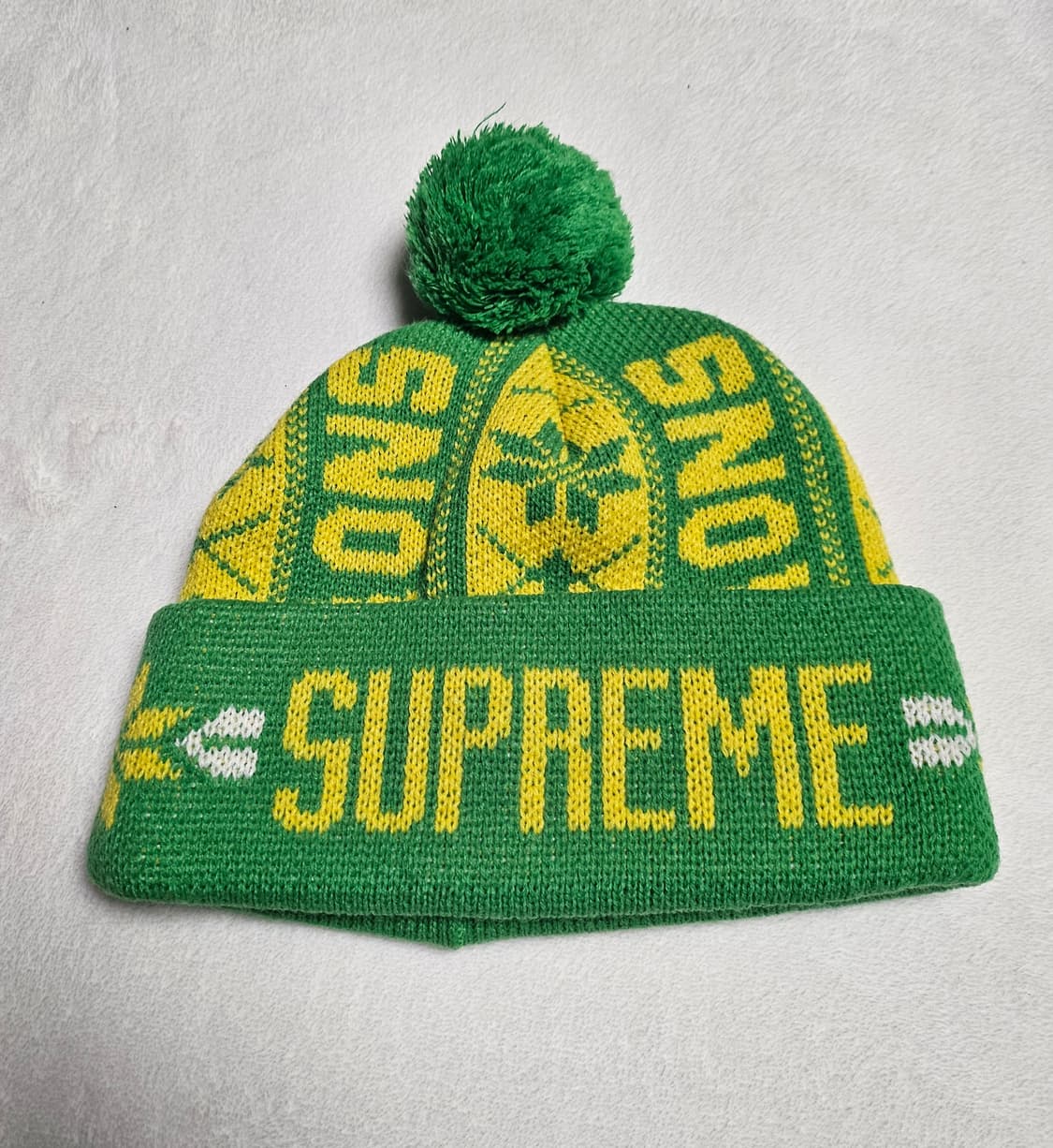 슈프림 스노우 비니 그린 23FW 상품이미지1