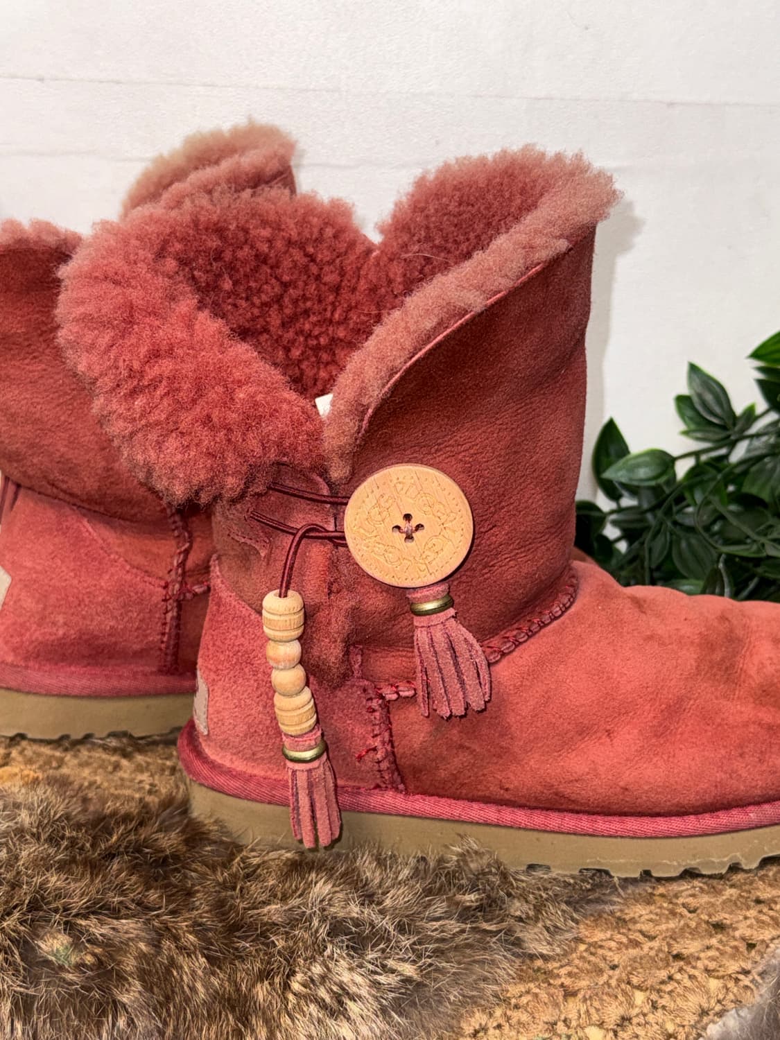 UGG Australia Bailey Charms suede boots  상품이미지8