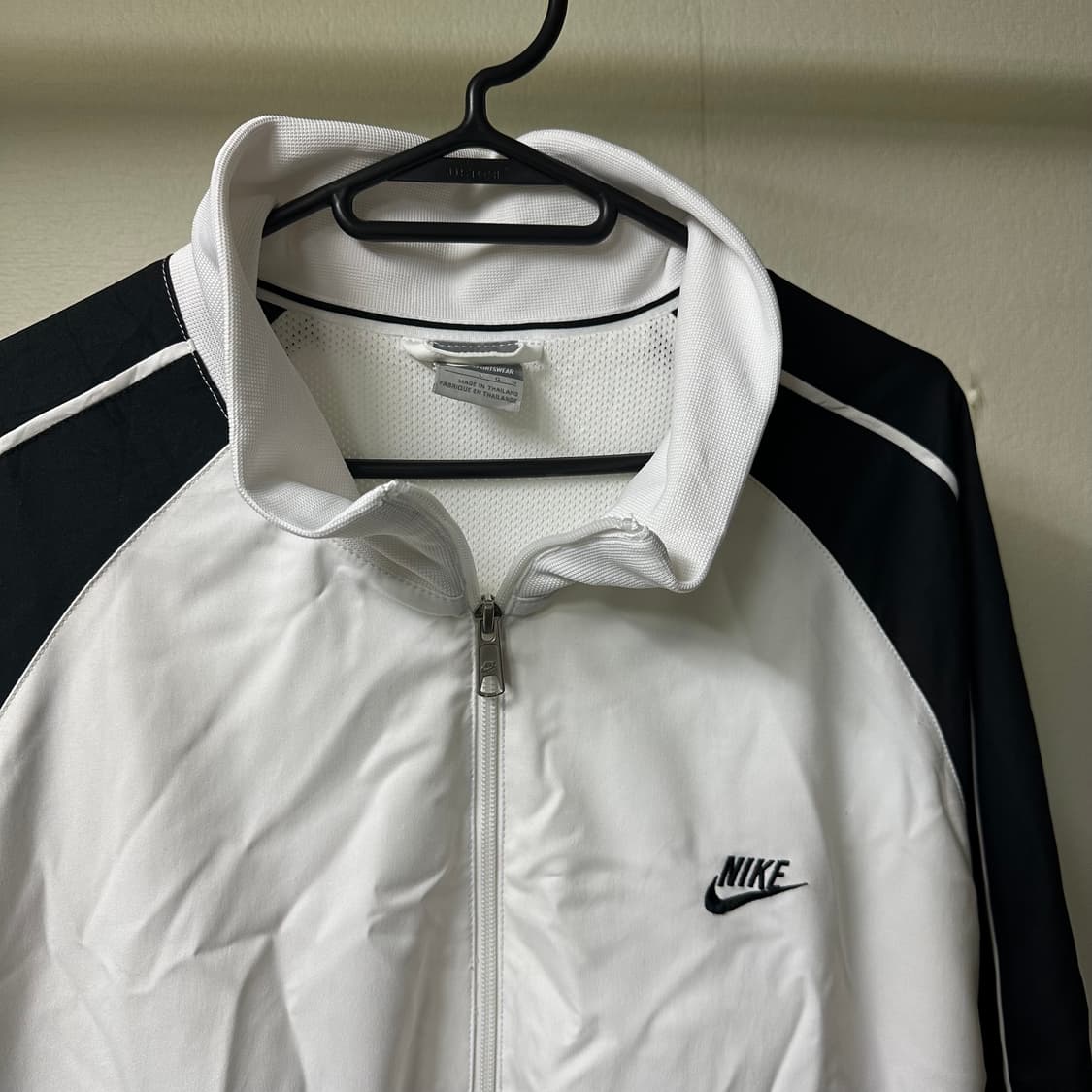 나이키 범고래 바람막이 상품이미지2