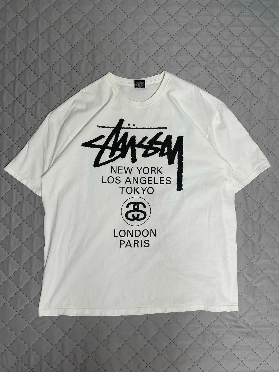 스투시 월드투어 반팔 티셔츠 화이트 상품이미지1