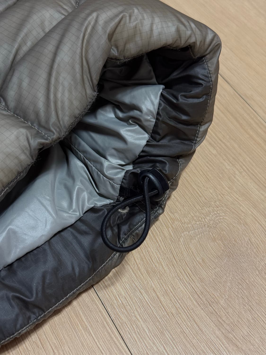 [S] cp컴퍼니 24fw dd쉘 후드 다운 자켓 빈티지 카키 베이지 상품이미지8