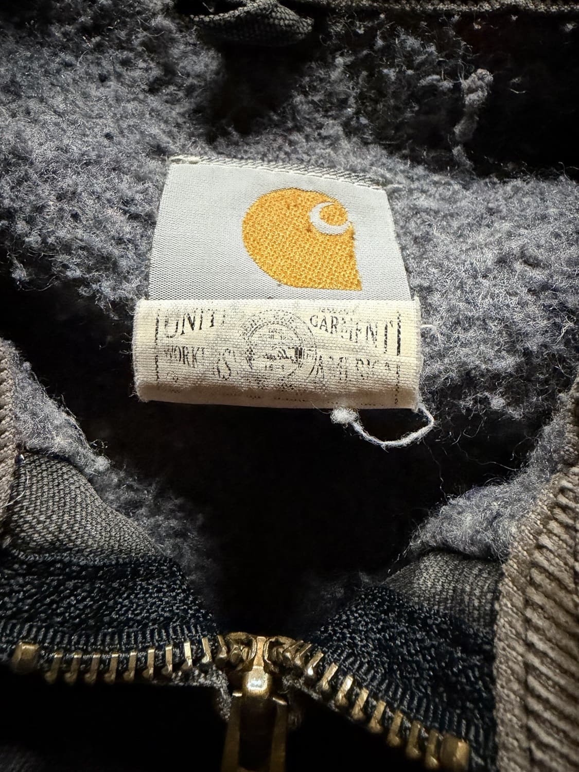 칼하트 J01 커스텀 디트로이트 자켓 블랙 상품이미지5