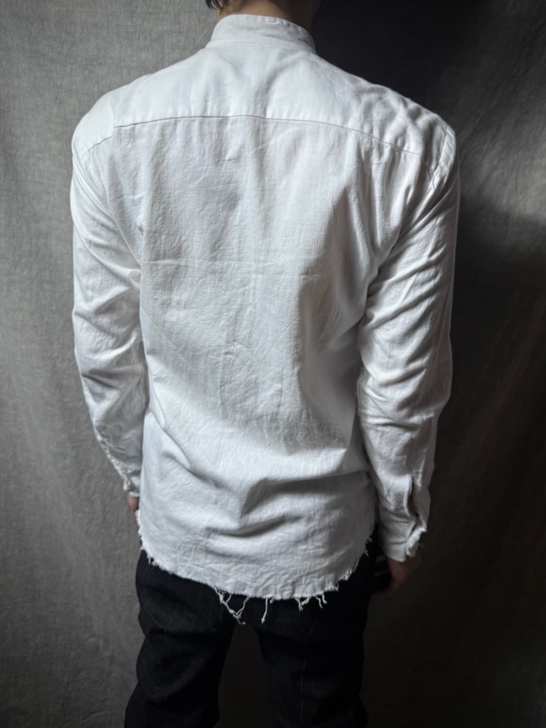 Elena Dawson Raw Edge Band Collar Shirt  상품이미지4