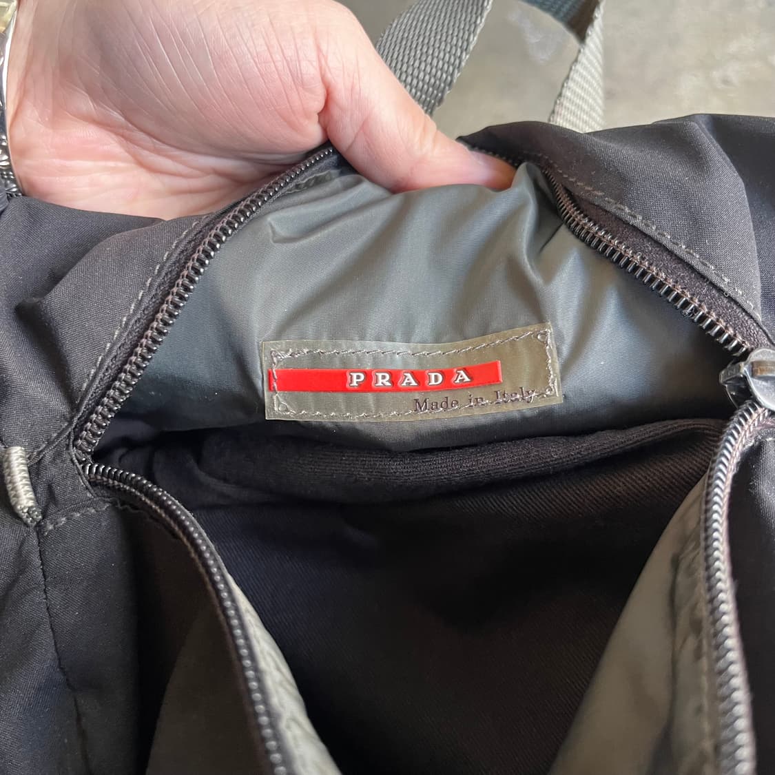 프라다 레드라인 미니 토트백 상품이미지6