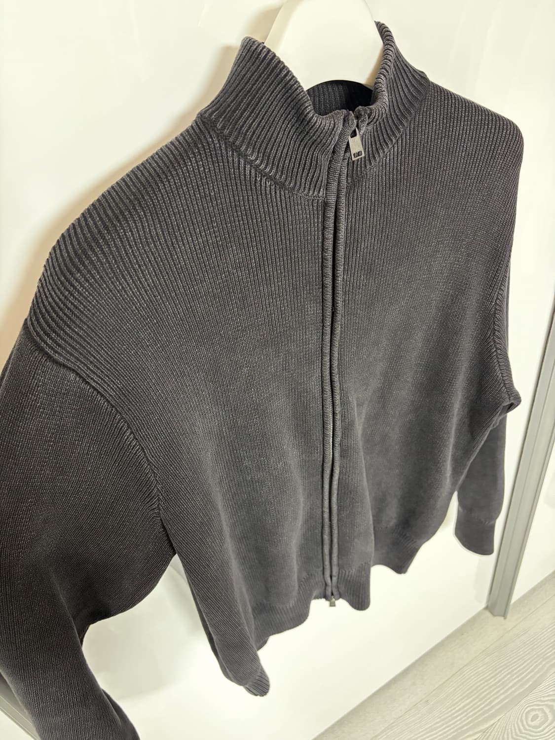 자라 워시드 니트 집업 M 상품이미지3