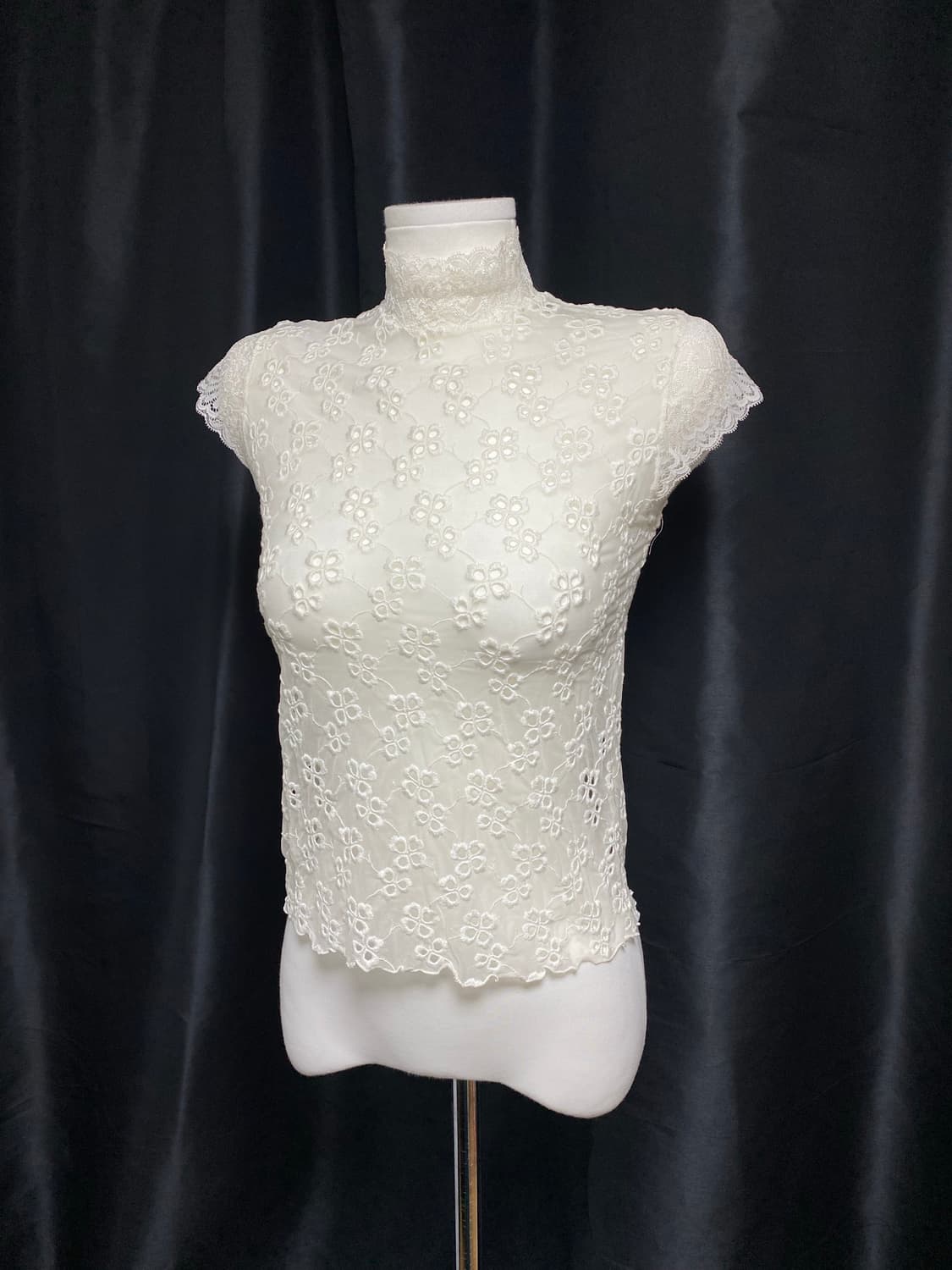 4298 SHIZUKA KOMURO sleeveless top 상품이미지1