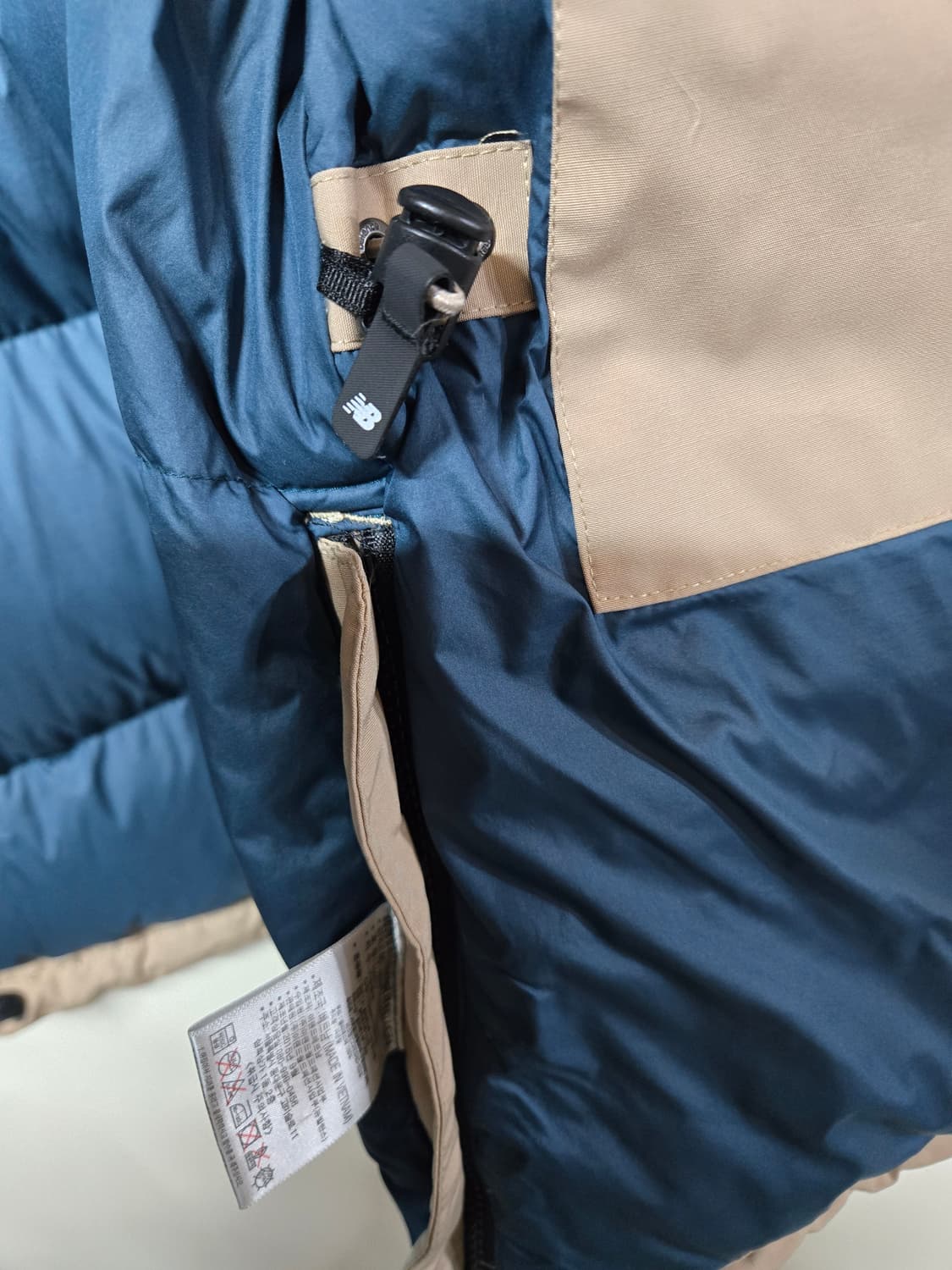 뉴발란스 패트롤 다운 L(100) 베이지 상품이미지5