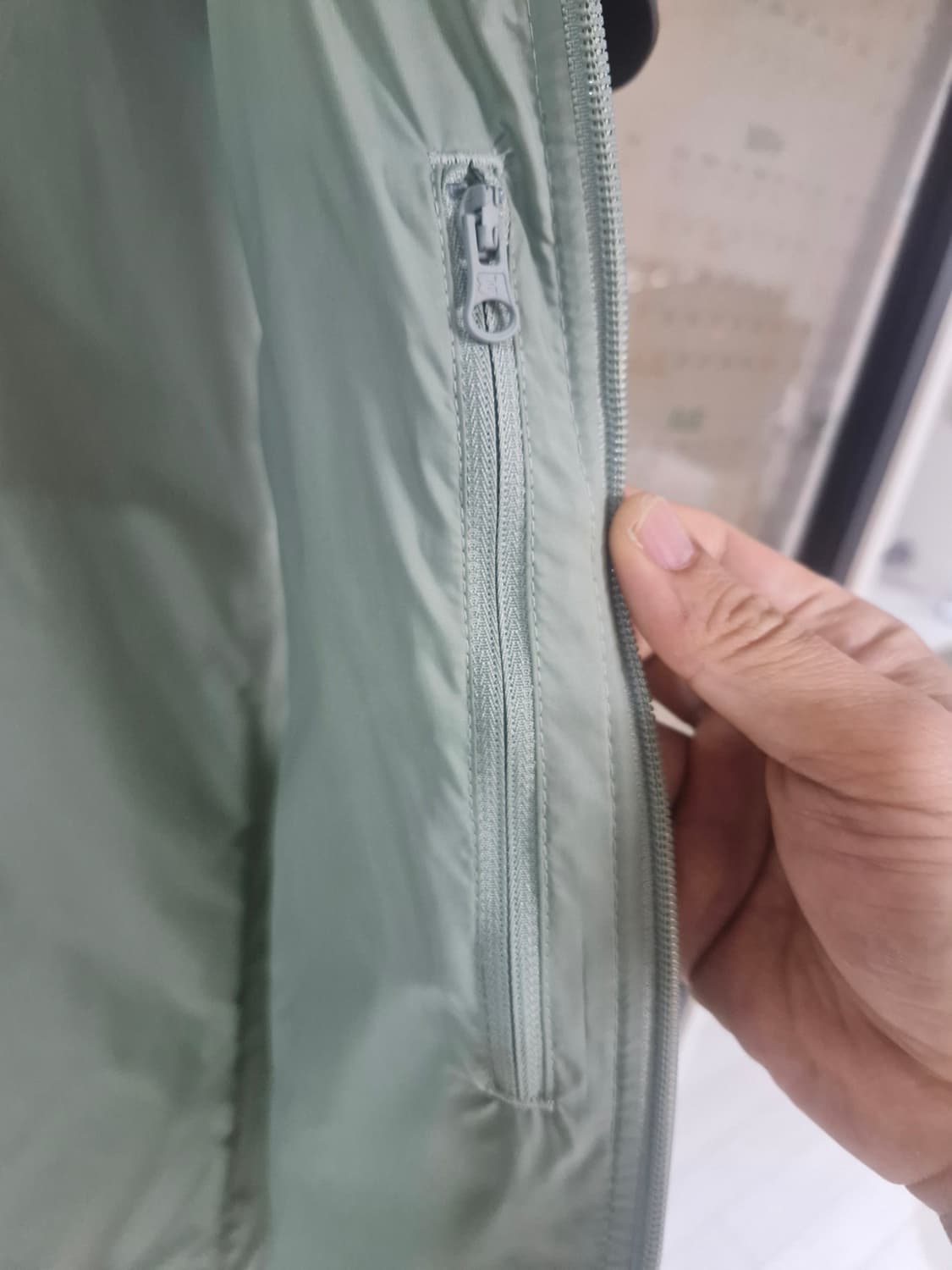 언더아머 경량 런닝 베스트 L 상품이미지5