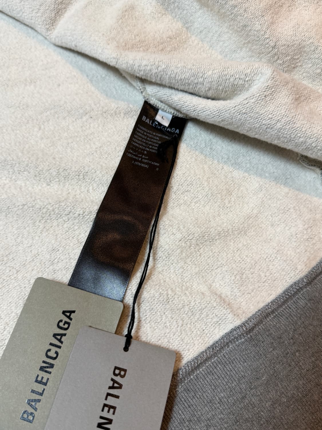 발렌시아가 럭셔리 스크립트  집업 후드 다크 헤더 그레이 L 새상품 상품이미지7