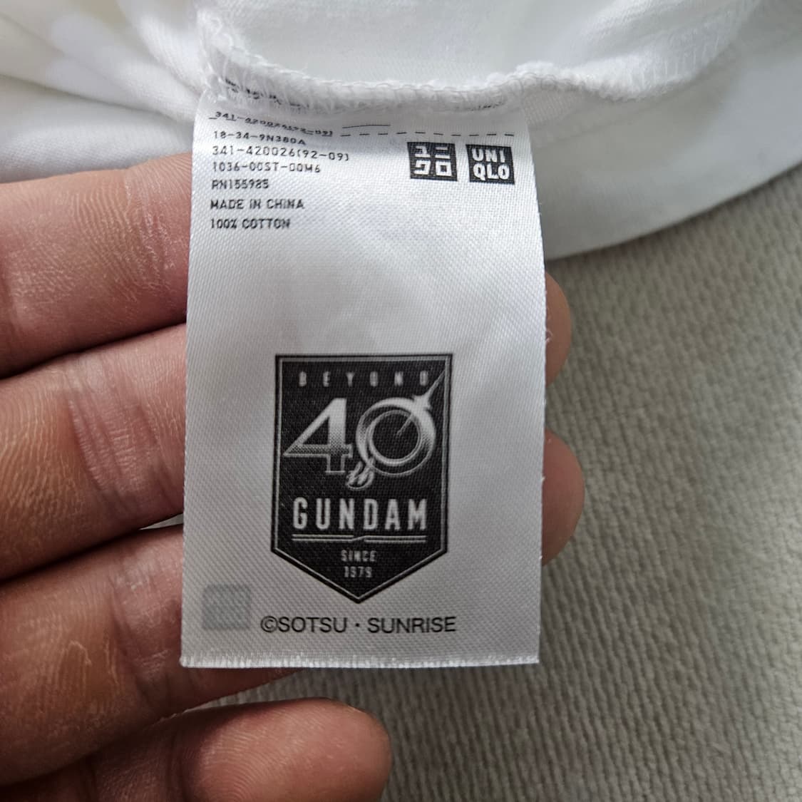 XL 유니클로X기동전사 그래픽 반팔티 0326Y 상품이미지4