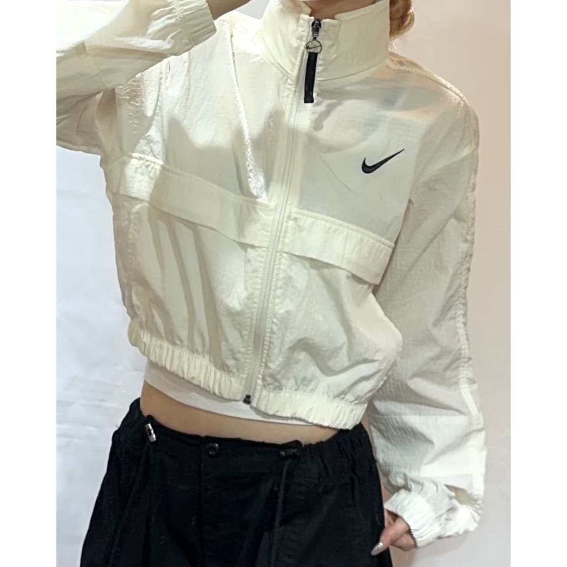 나이키 우먼스 스포츠웨어 유틸리티 크롭 바람막이 상품이미지1