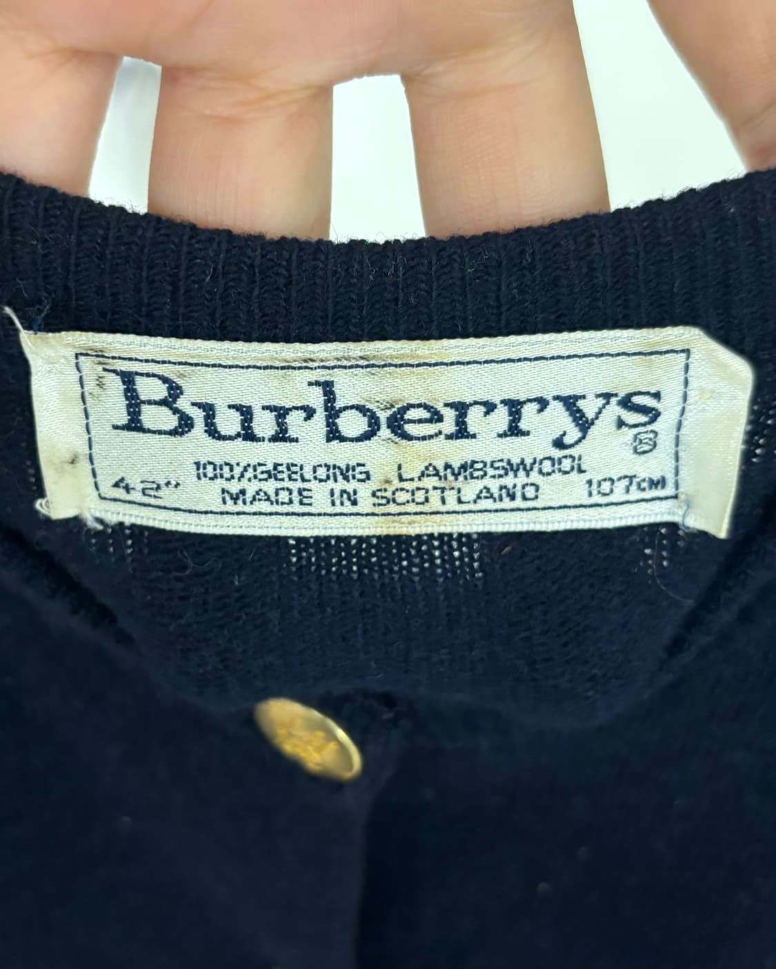 버버리 램스울 네이비 금장 가디건 상품이미지7