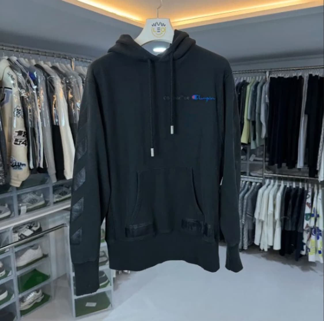 [한정판]오프화이트 X 챔피온 백로고 애로우 후드티 S 상품이미지3