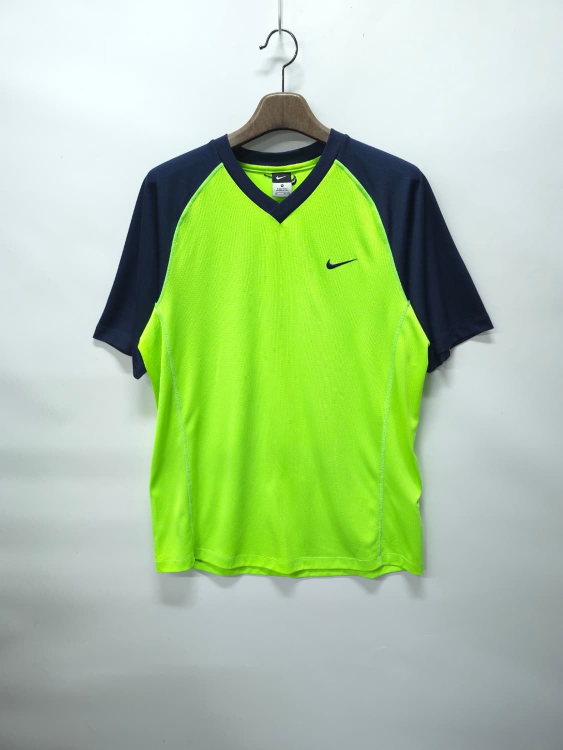 나이키 투톤 배색 래글런 기능성 반팔 티셔츠(115) 상품이미지1