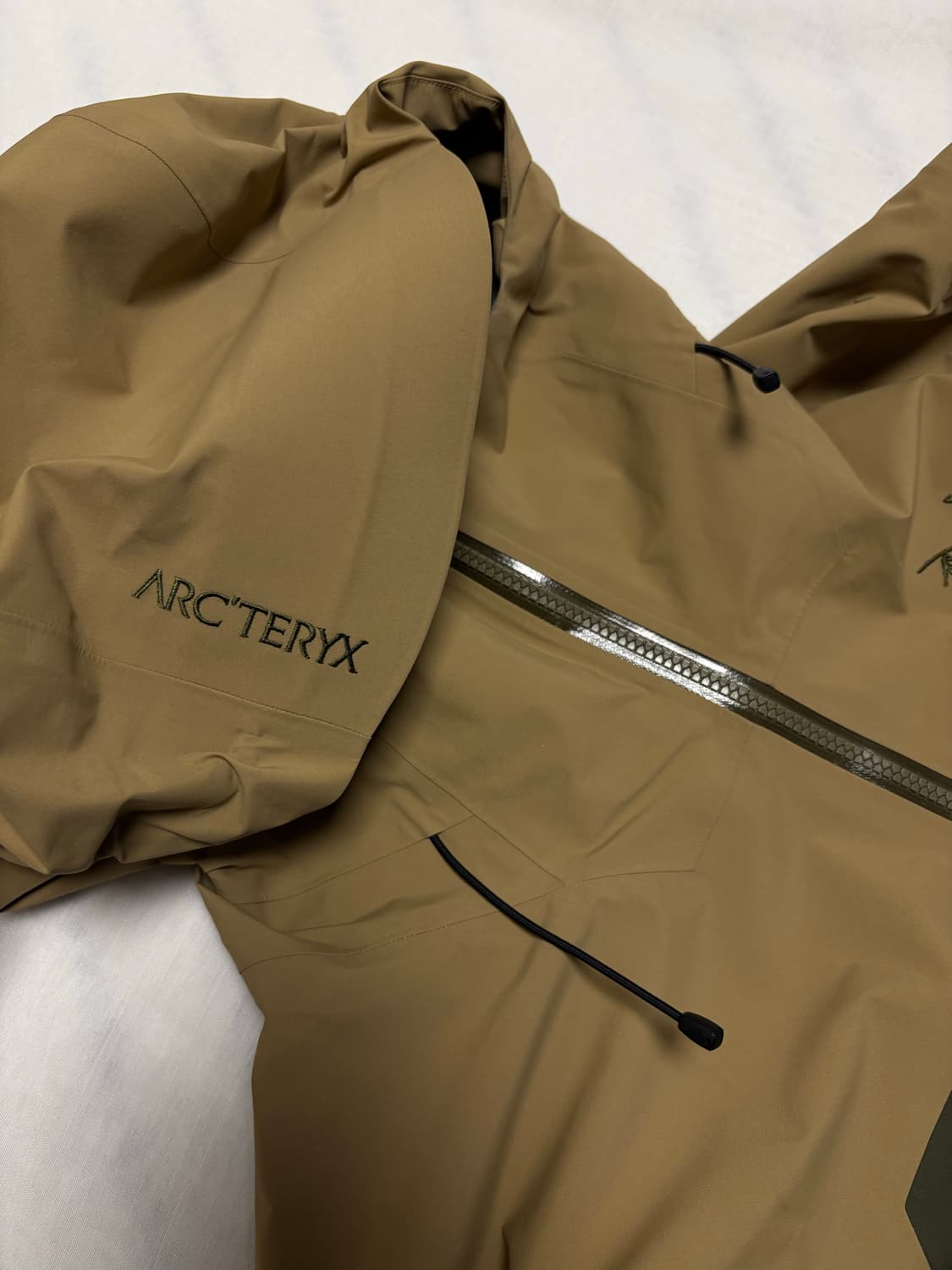 아크테릭스 러쉬 자켓 M 상품이미지3