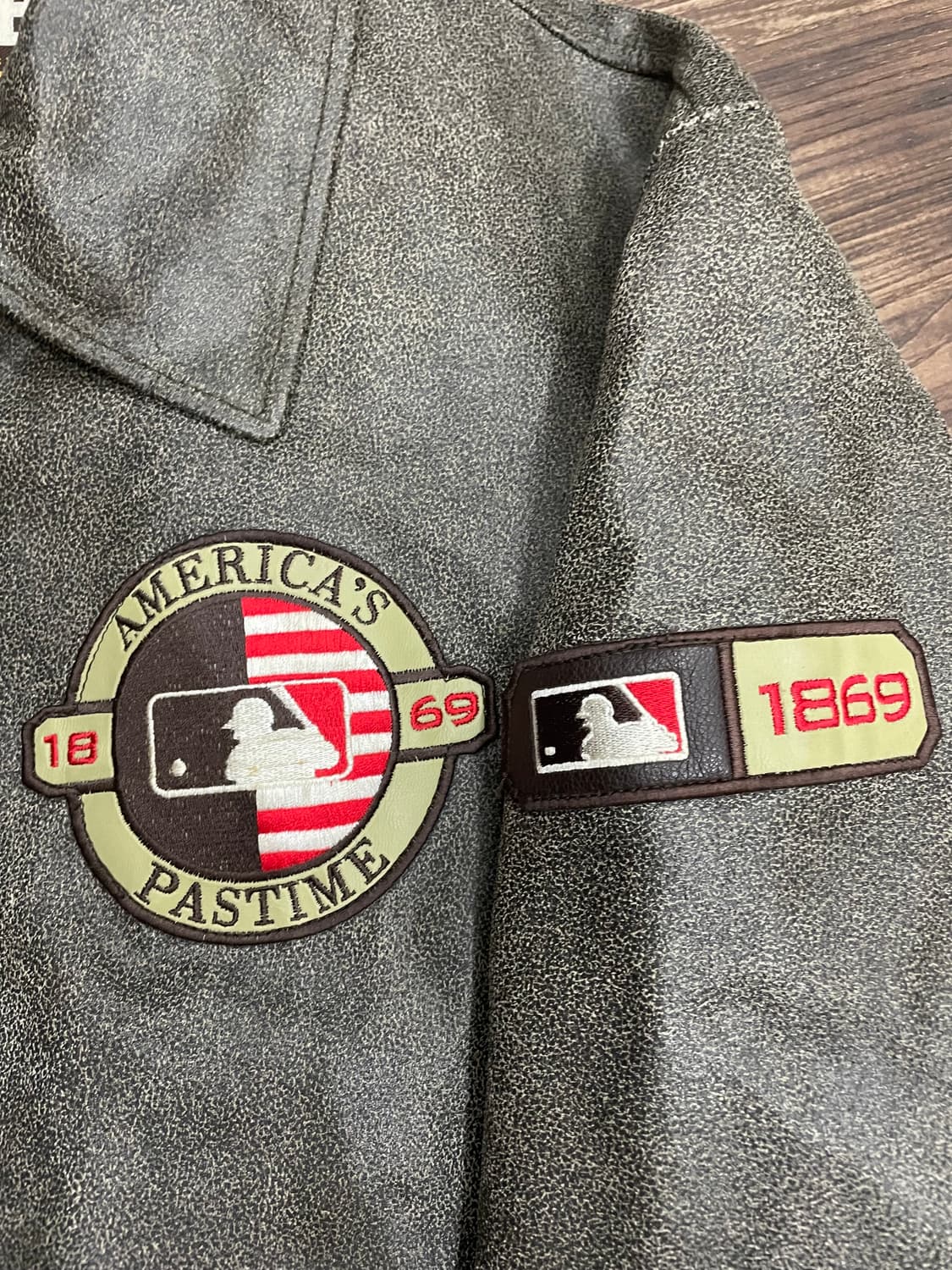 00s MLB 소가죽 바시티 레더 자켓 상품이미지4