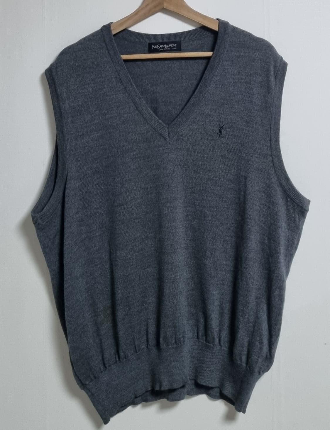 105) 입생로랑 빈티지 그레이 니트조끼 상품이미지1