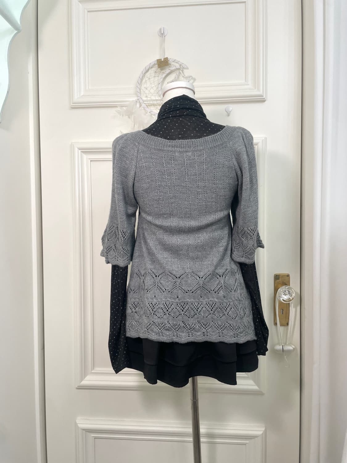 charcoal crochet shirring  puff sleeve k 상품이미지3