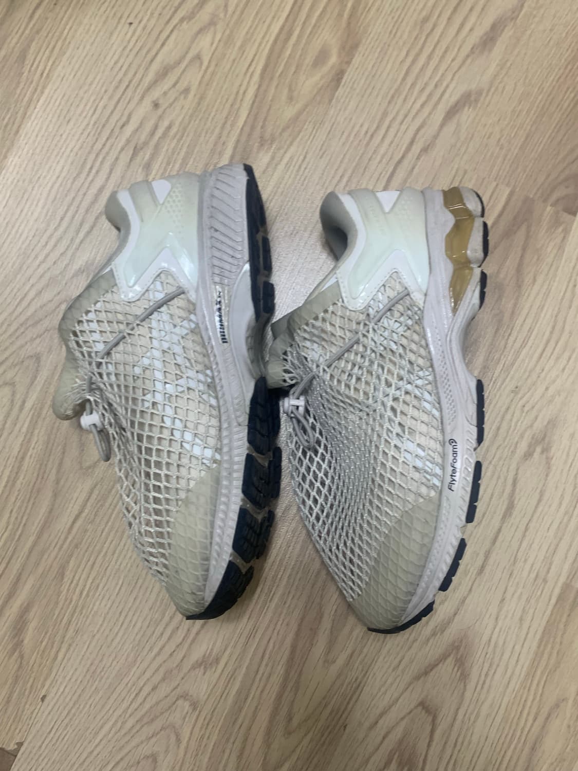 아식스 비비안웨스트우드 상품이미지2