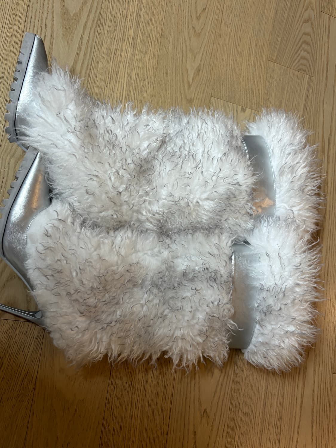 Yello 옐로 이에로 퍼 부츠 힐 화이트 실버 상품이미지6