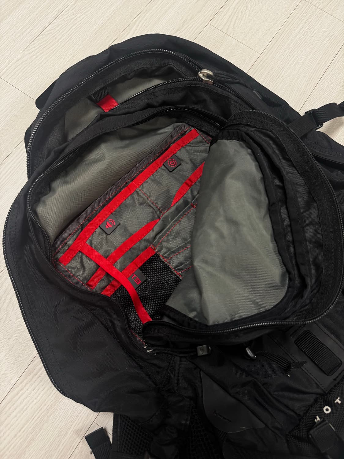 노스페이스 핫샷 백팩 가방 상품이미지3