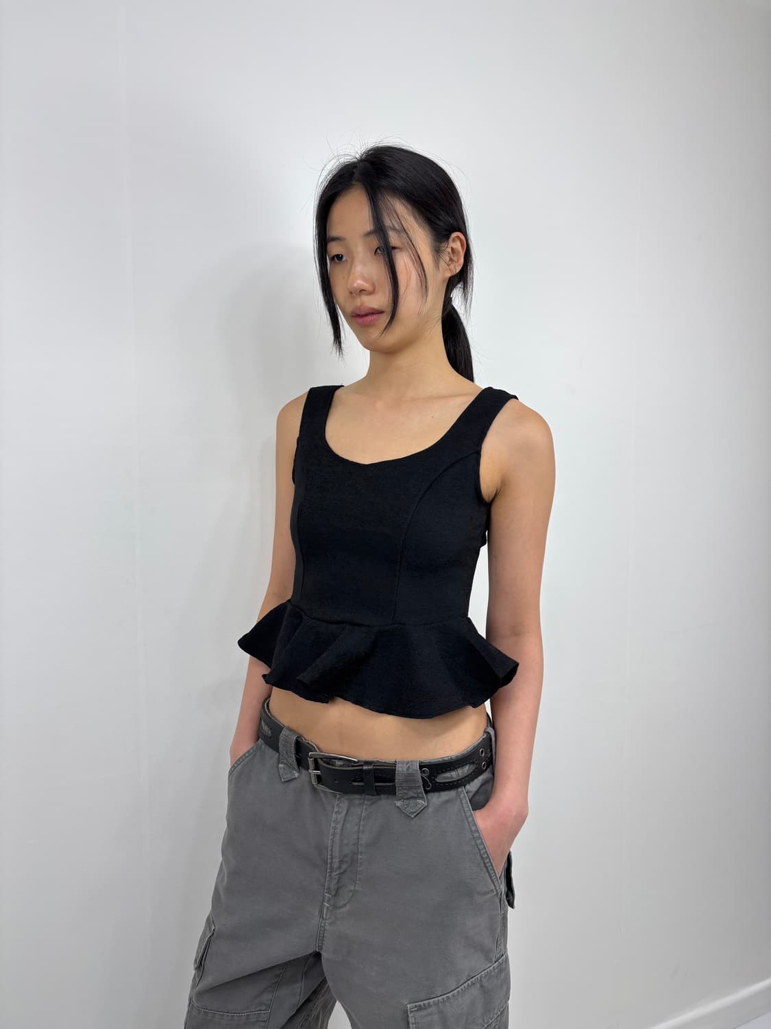 JACQUARD FLARED SLEEVELESS TOP 상품이미지1