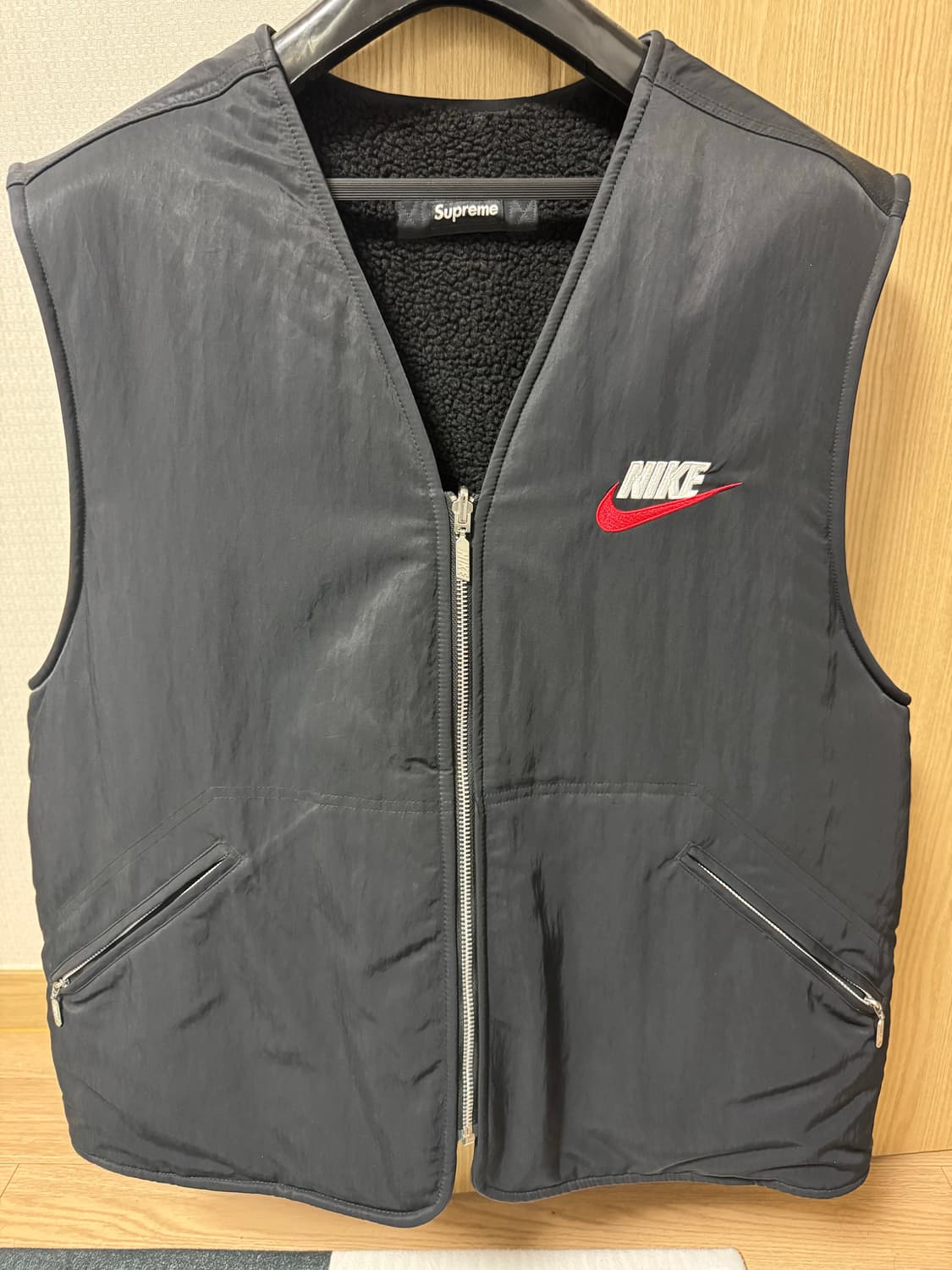 슈프림 나이키 리버시블 베스트 상품이미지1