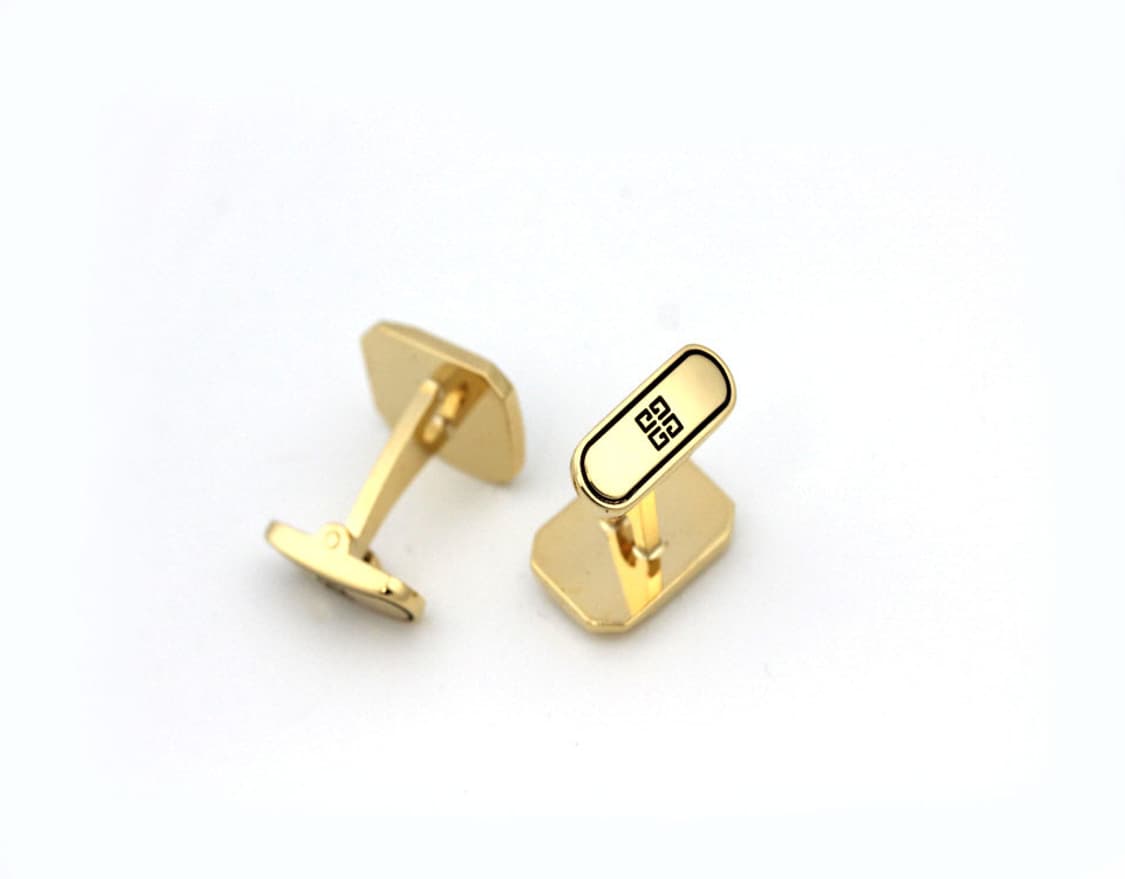 지방시 A등급 5.2cm 명품 넥타이핀 커프스 세트 상품이미지5