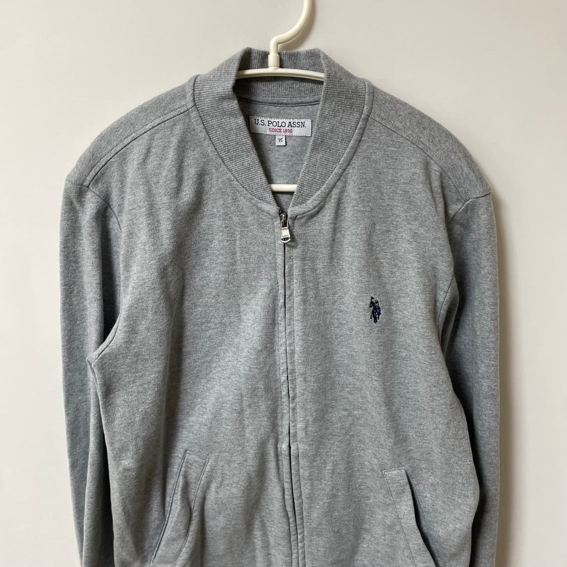 [ M ] 유에스 폴로 에센 로고 스웻 자켓 상품이미지2