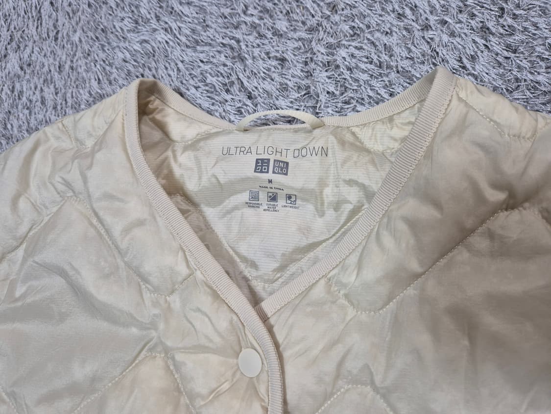유니클로 여성 경량 다운 롱패딩 조끼 M 상품이미지2