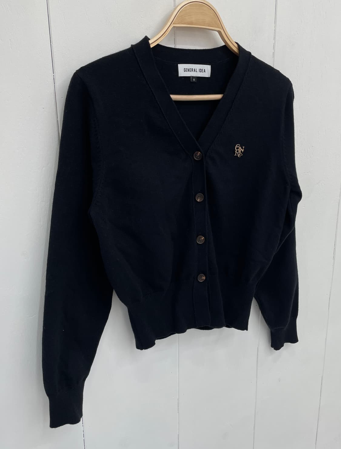 제너럴 아이디어 로고 자수 브이넥 가디건 상품이미지5