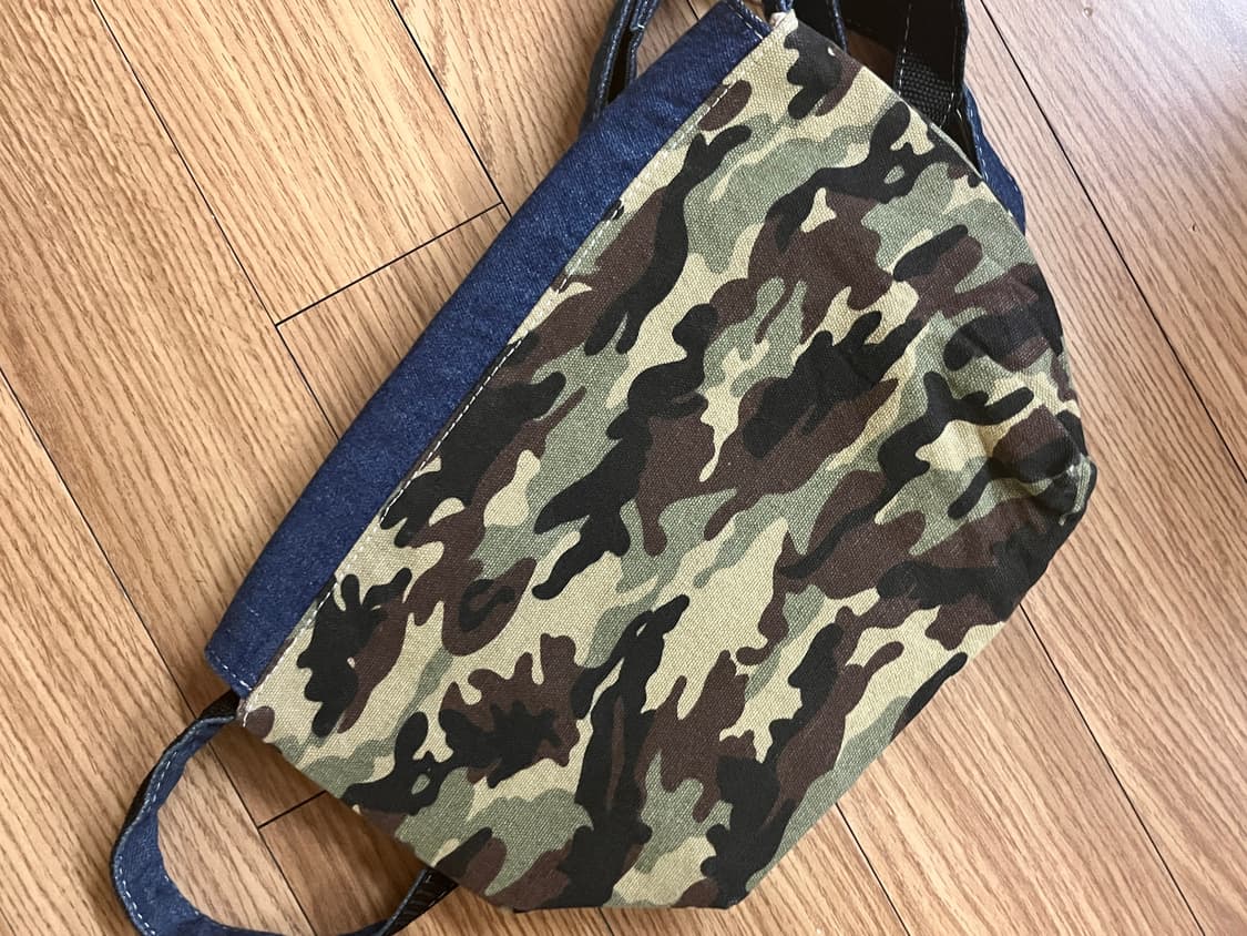 Lee 빈티지 데님 카모 크로스백 상품이미지5