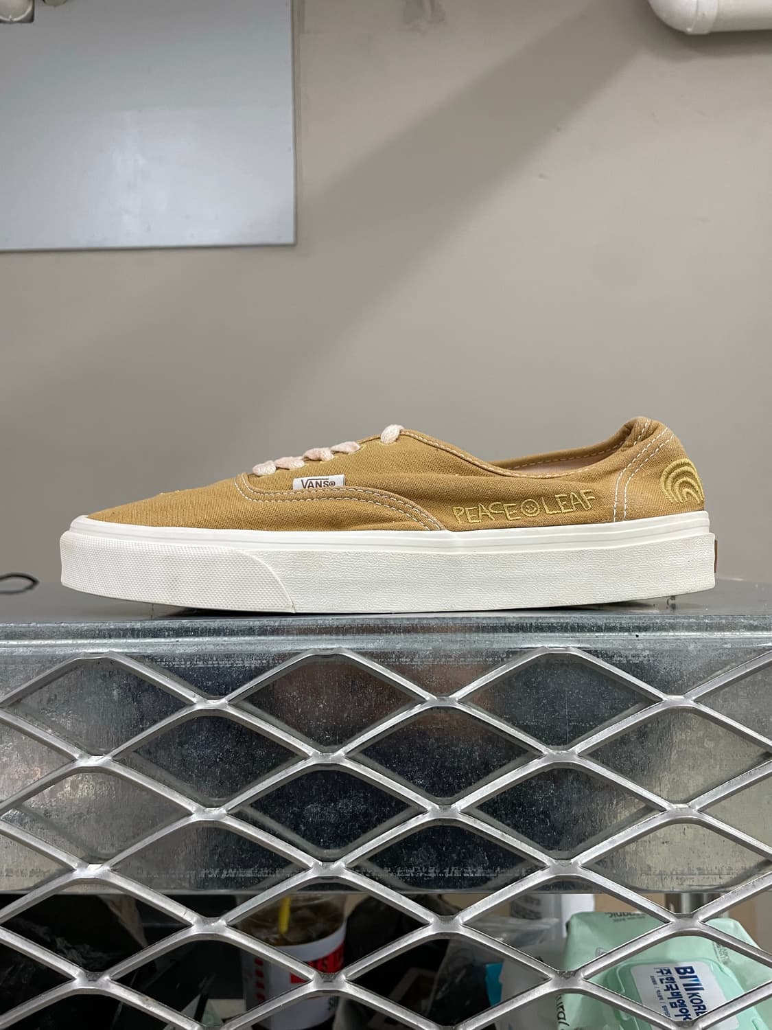 반스 어센틱 에코 띠어리 머스타드 골드 us9 (gr-4588) 상품이미지1