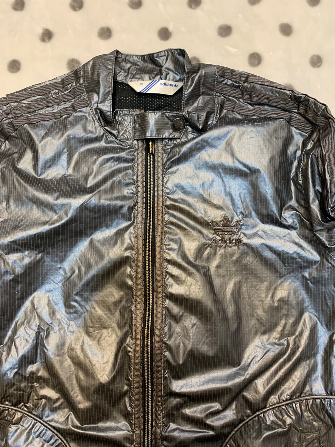 아디다스 메탈그레이 바람막이 상품이미지4