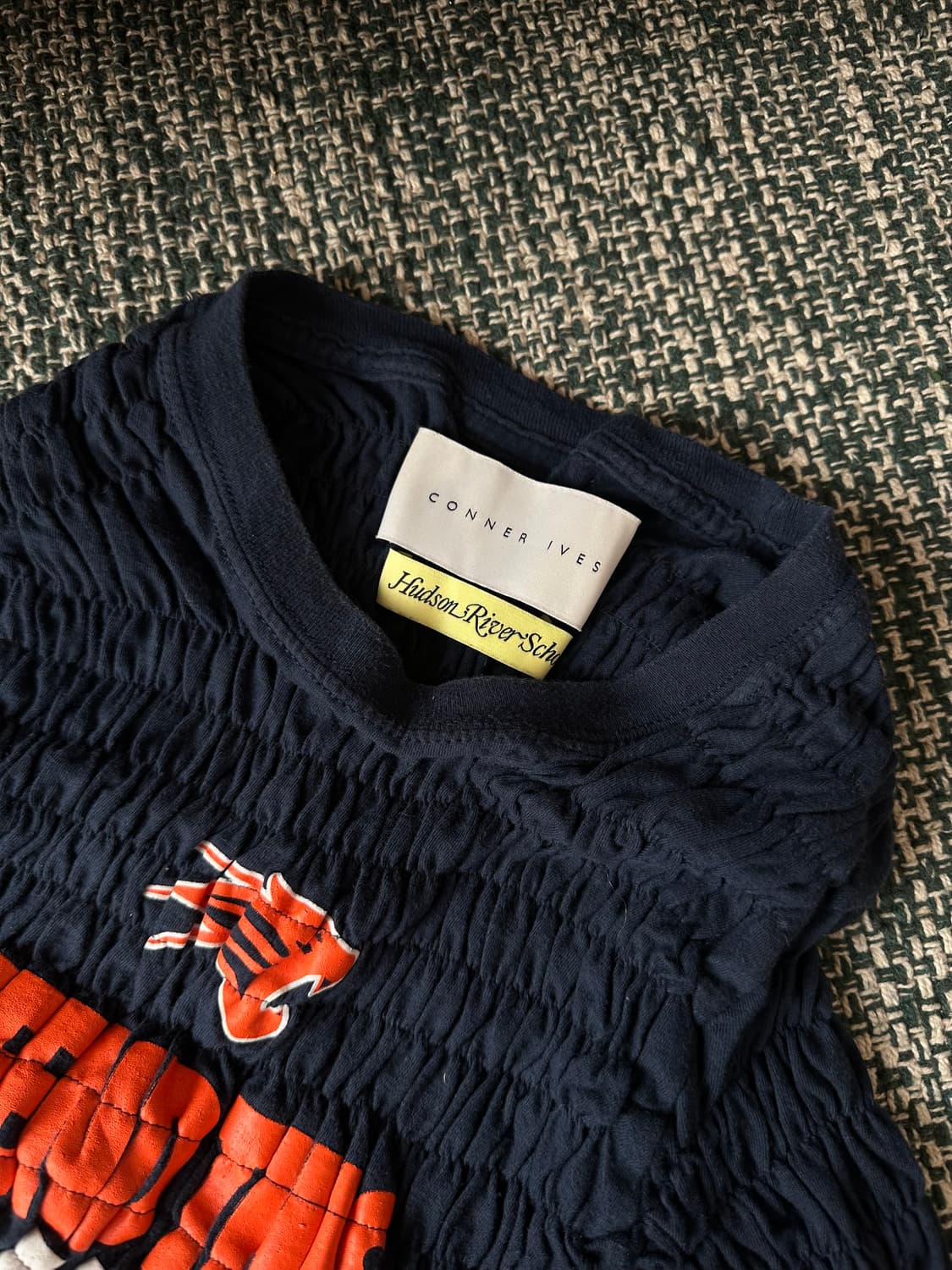 [xs] 코너아이브스 시어드 티셔츠 블루 (제니 착용) 상품이미지3