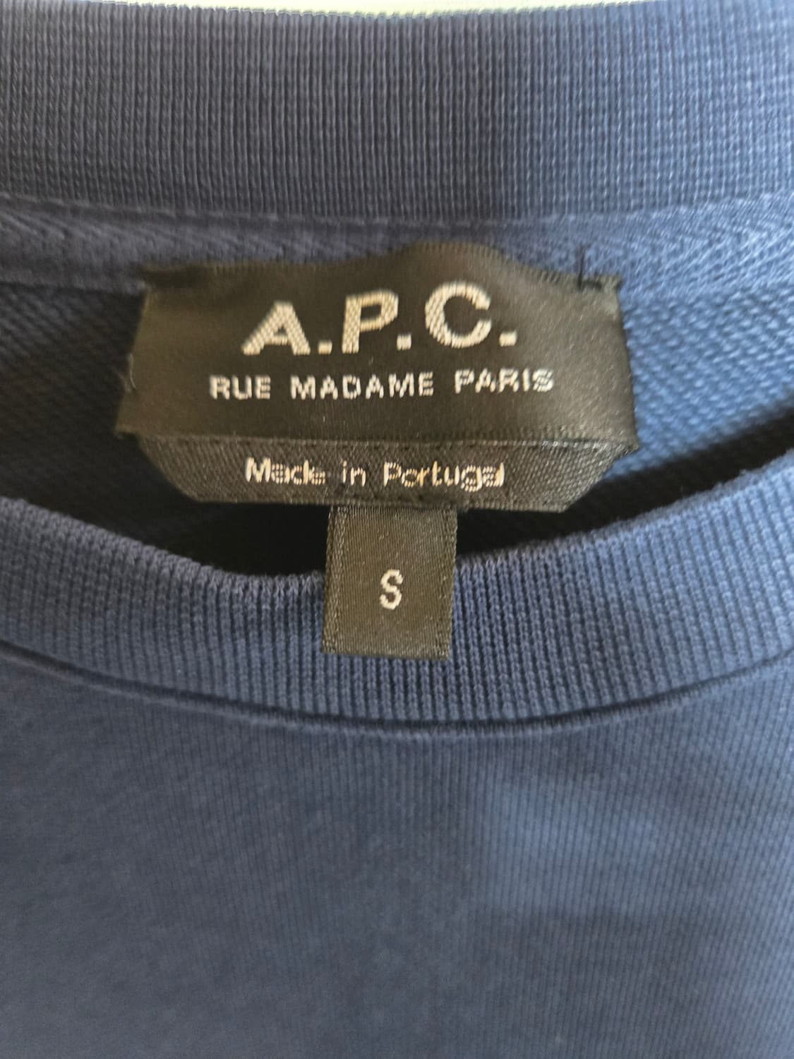 A.P.C. 로고 맨투맨 네이비S 상품이미지4