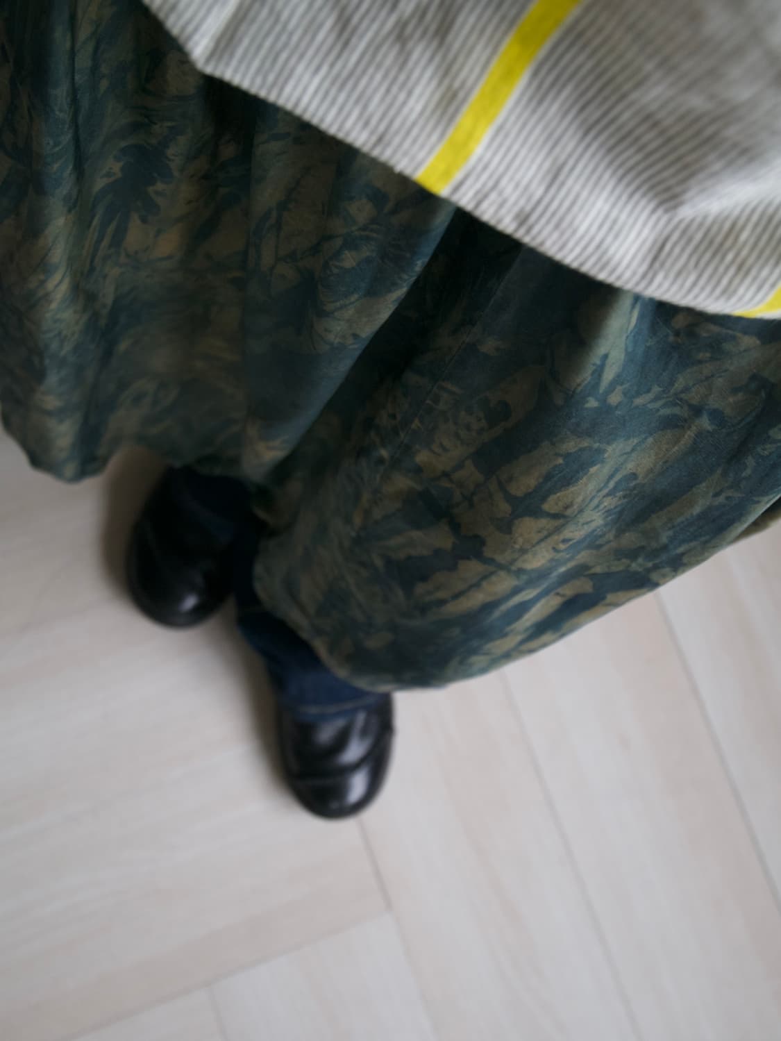 tie-dye satin skirt 상품이미지3