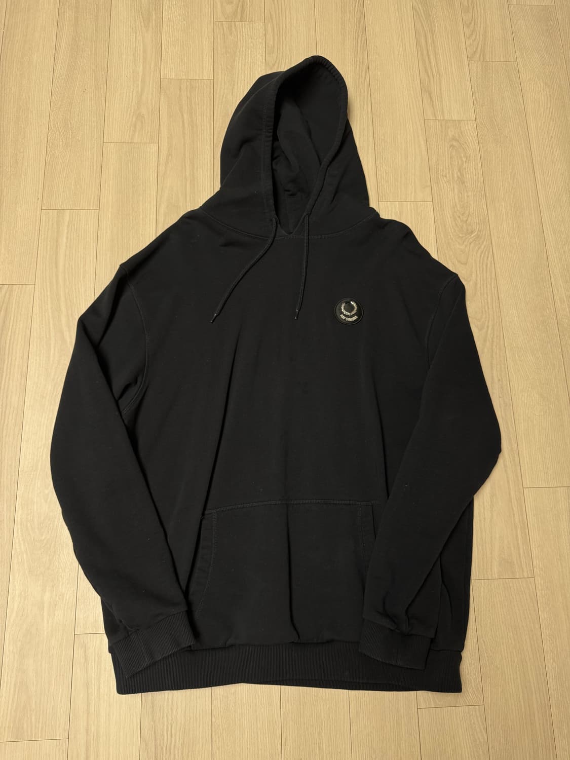 프레드페리 x 라프시몬스 m 사이즈 후드티 상품이미지1