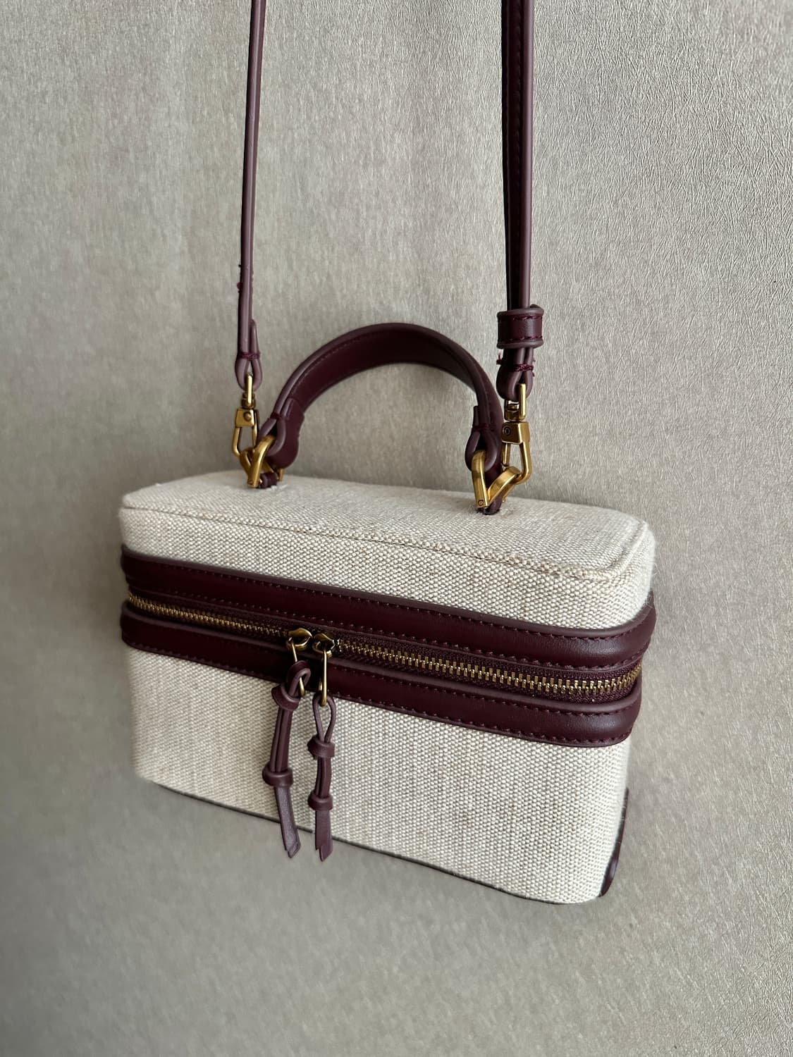 자라 하드백 버건디 상품이미지2